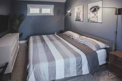 Luxe Haus Lodge - Bedroom 2 2