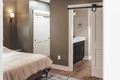 Speakeasy Lodge - Bedroom 3 3